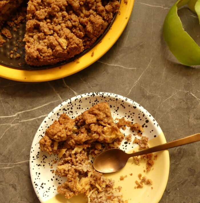 εύκολη μηλόπιτα με crumble